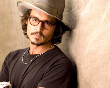 Джони Деп снима филм край бреговете на Черна гора СНИМКА