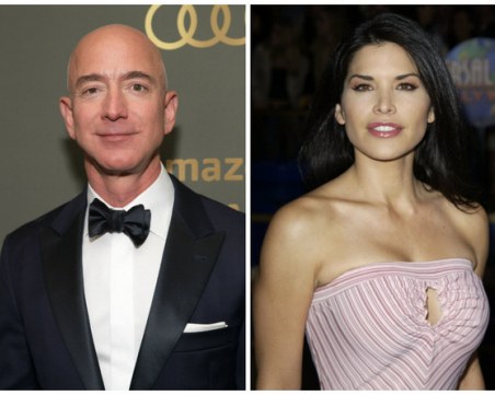 Любовните съобщения на Джеф Безос били продадени за 200 000 долара