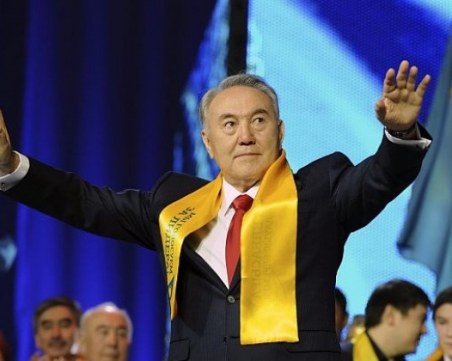 Президентът на Казахстан подаде оставка след 28 години на поста