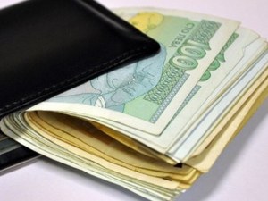 Бизнесът: Глад за кадри навсякъде! Но защо заплатите не помръдват?