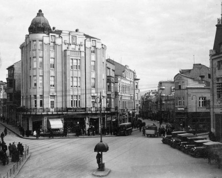 Как са си намирали работа пловдивчани в началото на 20 век? Джумаята – първата борса на труда