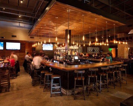 Над 40 глобени за нелицензирана музика в Пловдив! От 