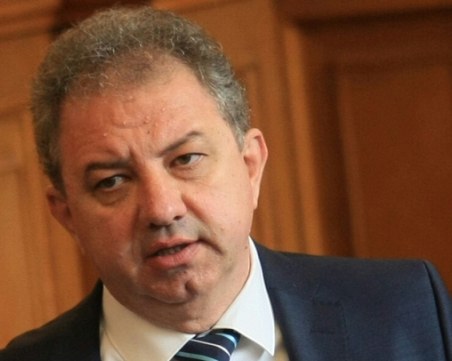 Депутатите умуват: Да проверят ли имотния казус? Или пък не ВИДЕО