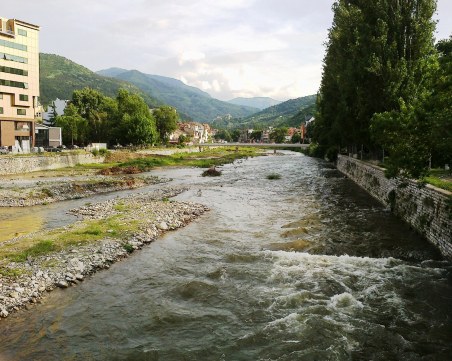 Глобиха държавна фирма за замърсяване с уран и радий, тя поиска отмяна на 5 бона санкция