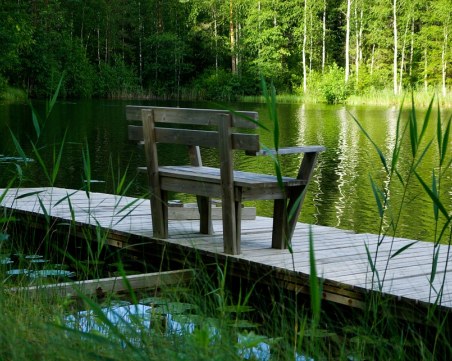 Искате безплатна почивка в най-щастливата страна? Няма проблем!