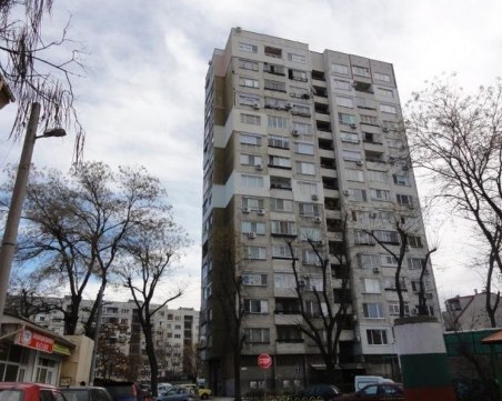 Принудително влизат в апартамента на пенсионерката, държала цял блок без парно в Пловдив