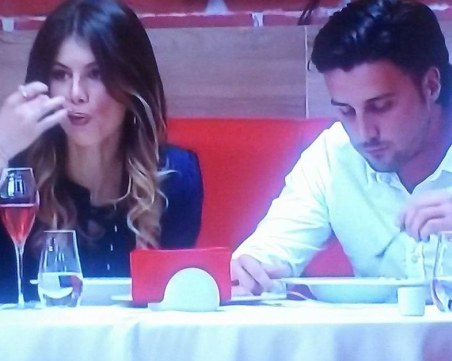 Шеф Ангелов плаши готвач в 