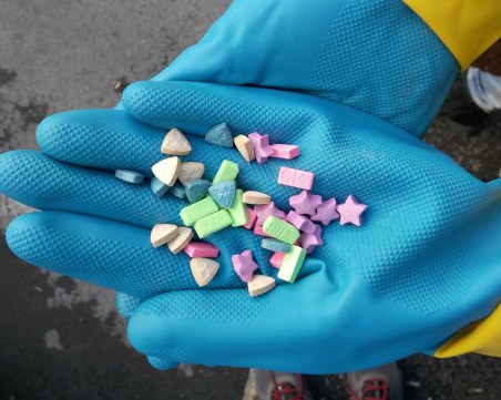 Как се унищожават наркотици за 20 млн. лева? От Агенция Митници показаха ВИДЕО