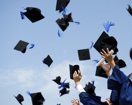 Без прием на първокурсници в 16 специалности в родни ВУЗ-ове