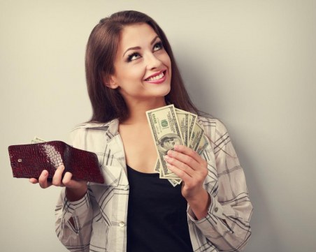 Парадокс? Парите невинаги 