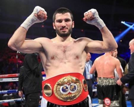 Няма Уайлдър, няма Джошуа! Бивш боксьор на Ботев е мистър Нокаут ВИДЕО