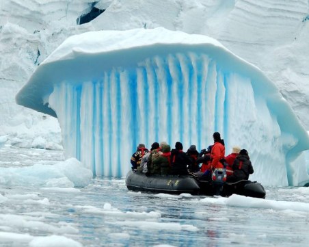 Националната антарктическа експедиция завърши успешно