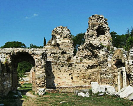 След век догадки, откриха портата на античния град Одесос