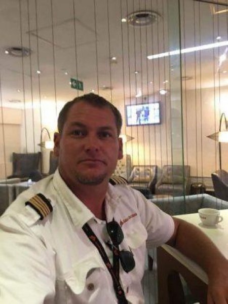 Пилот камикадзе опита да убие жена си на частно парти в Ботсвана