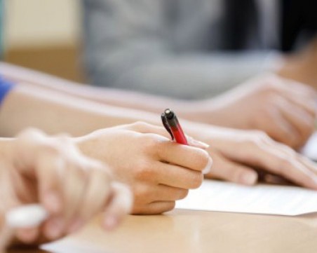 949 ученици от Пловдив ще проверят колко са грамотни