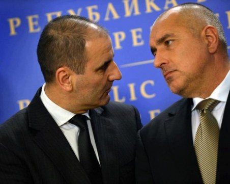 Цветанов долита от Мюнхен и тича веднага при Борисов