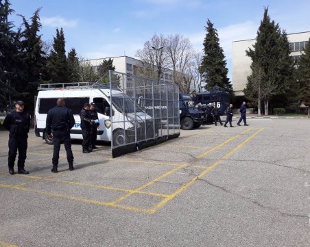 Жандармеристи от Пловдив и Пазарджик показаха как се охраняват масови събития СНИМКИ