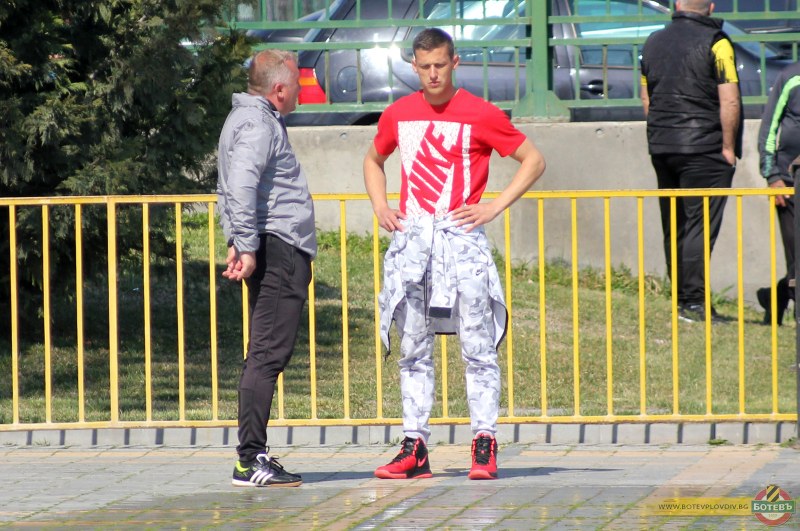 Пропадна контролата на Ботев, двама аут за мача с Левски
