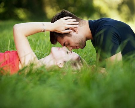 3-те зодии с нова връзка през април