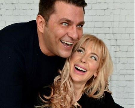 С тайна масонска сватба Антония и Ивайло Батинкови отново си казаха 