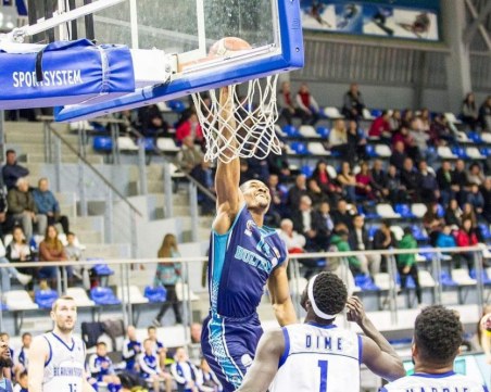 Страхотен Академик Бултекс 99 с победа в Самоков