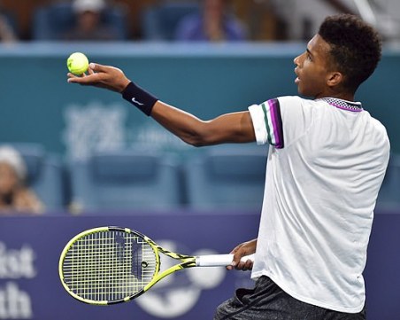 18-годишен тенисист, опериран от сърце, влезе в историята