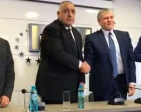 В неделя стават ясни кандидатите на ГЕРБ и СДС в евролистата