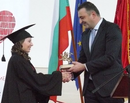 Сотир Цацаров поздрави абсолвентите от Юридическия факултет в ПУ 