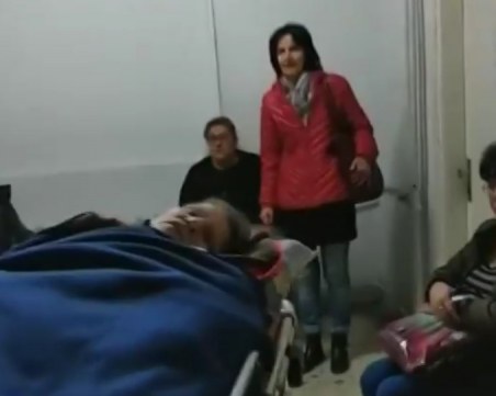 ТЕЛК абсурди: Парализирана жена пътува 80 км, за да се яви пред комисия