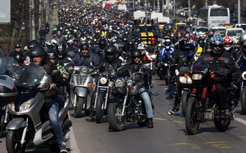Хиляди мотористи пред 