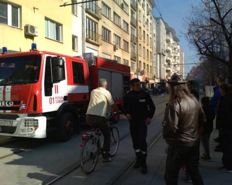 Пожар пламна на площад 