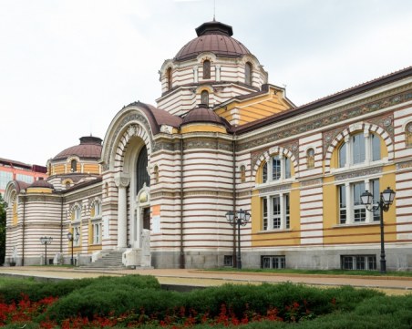 Баня или музей на пъпа на София?  Общината смята наново плюсове и минуси