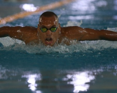 19-годишният Антъни Иванов с нов рекорд в САЩ!