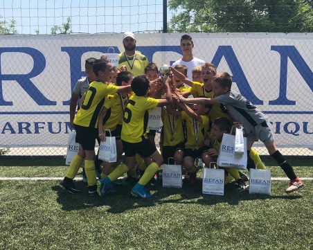 Ботев Пловдив приема второто издание на REFAN CUP за деца родени 2008-а година на базата в Коматево!