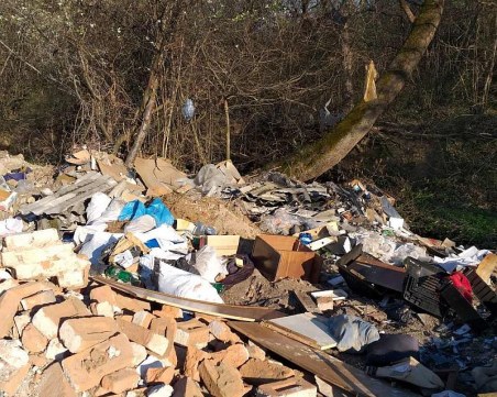 Задължават кметовете в Пловдивско да осигурят площадки за безплатно предаване на отпадъци