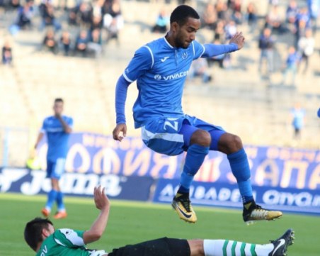 Левски взе решение за трима основни играчи