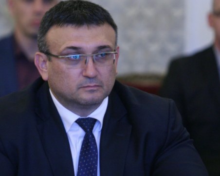 Намериха телата на загиналите от разбилия се самолет в Македония