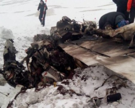 До месец разкриват причините за самолетната катастрофа край Скопие