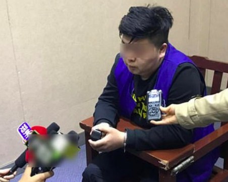 Китаец си намери 19 богати любовници. Съдят го