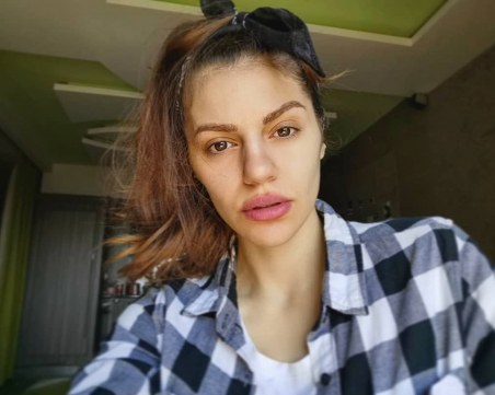 Михаела Филева без грим, обвиниха я, че има хиалурон в устните