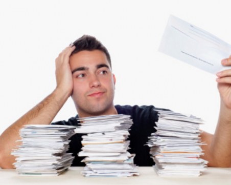 Пловдивчани и бургазлии трупат повече борчове от софиянци