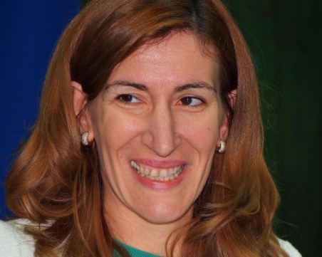 Симеонов с жокер: Още един министър с евтино жилище. Разпознаха Ангелкова