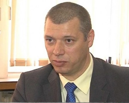 Зам.-шефът на КПКОНПИ дал 18 бона за апартамент и още 40 за тераса