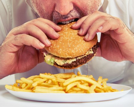 11 млн. души умират заради вредни храни всяка година. Как да се предпазим?