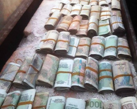 Спипаха дилър на дрога със 77 бона в Пазарджик