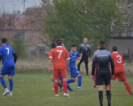 Спартак наниза още 7, продължава да е без допуснат гол