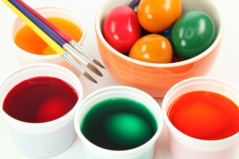 С наближаването на Великден. Опасни ли са съставките на боите за яйца?