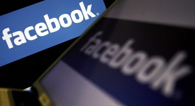 Затвор грози британка, обидила жената на бившия си във Facebook