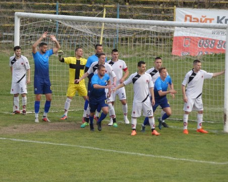 Марица скочи срещу съдийството в Трета лига