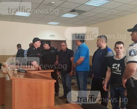 Апашите, задигнали близо половин милион от сестрата на Цар Киро, отново на съд